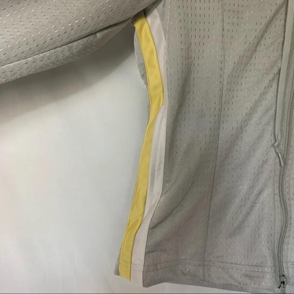 Nike perforated double zipper jacket with hood xs - Picture 4 of 11